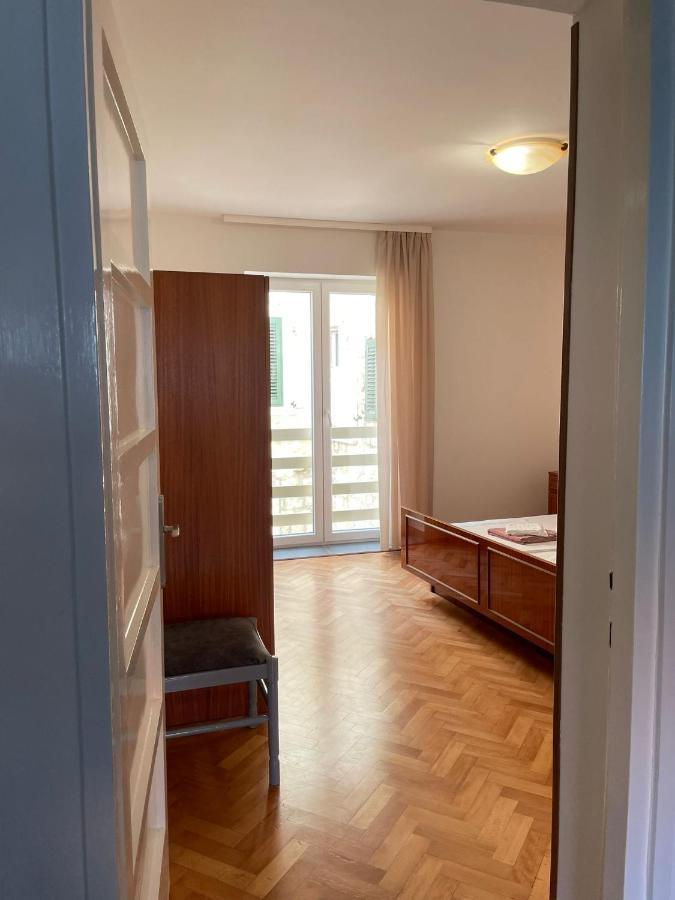 Apartman Mihaela Appartement Rab Town Buitenkant foto